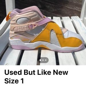 Girls Jordan’s size 1